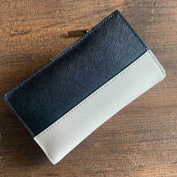 Kate spade Mickey wallet - Picture 3 of 4